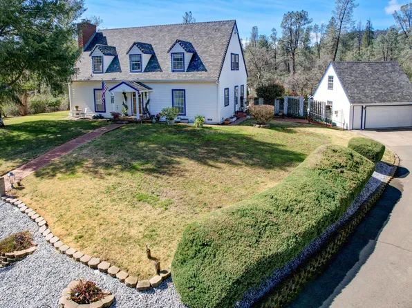 13271 Moccasin Ln, Shasta Lake, CA 96019