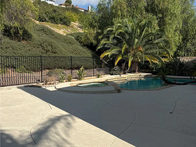 28408 N Hidden Hills Dr — Photo 26