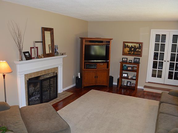 Living Room from Entry Way