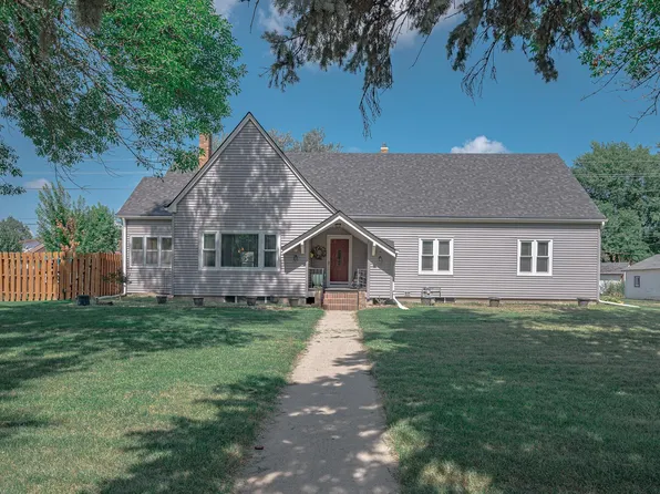 3501 Floyd Blvd, Sioux City, IA 51108