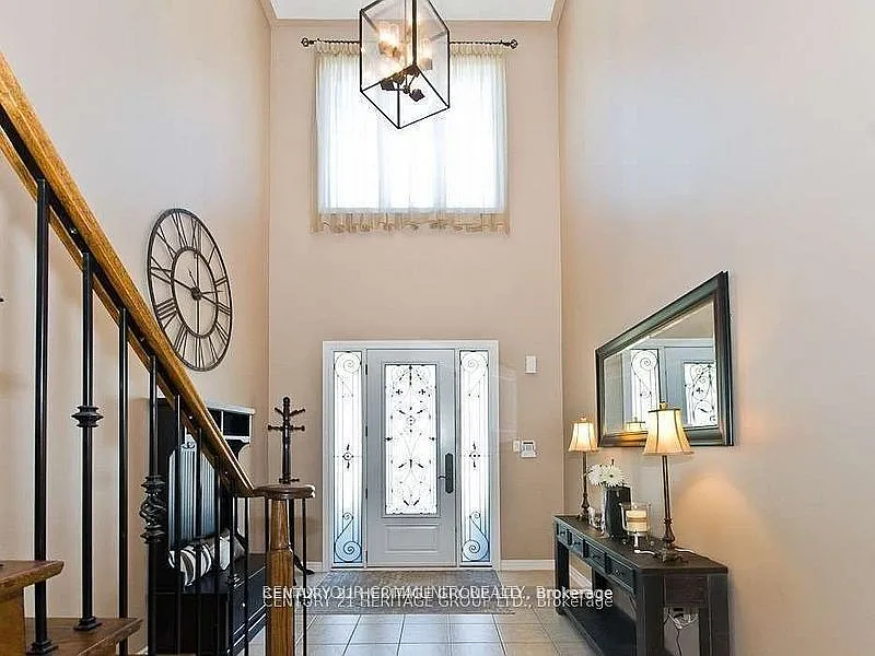 6 bed, $4,980 — Photo 4
