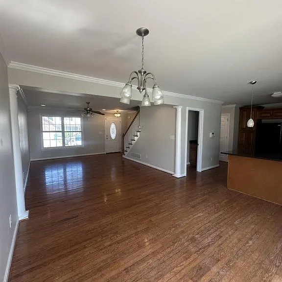 599 S Atcher St — Photo 3