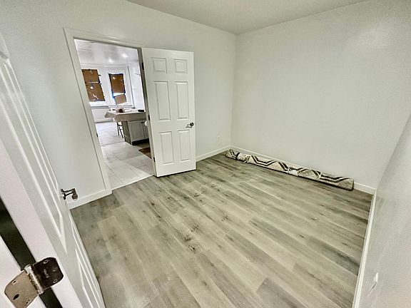 2nd image of 6022 59th Ave #1