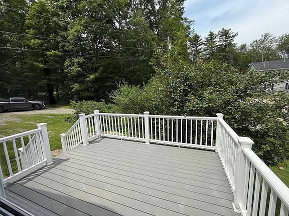 4th image of 11 Parsons Ln