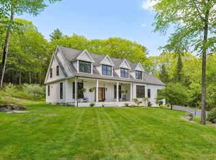 239 Hunter Way, Falmouth, ME 04105