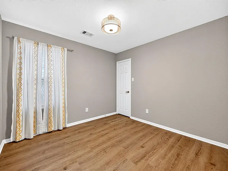 7815 Koloa River Ct — Photo 20