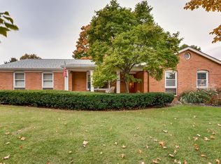3940 Ridgewood Dr, Hilliard, OH 43026