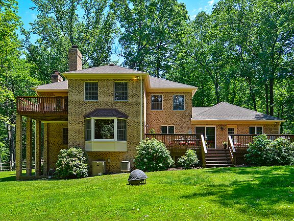 2nd image of 11252 Inglish Mill Dr