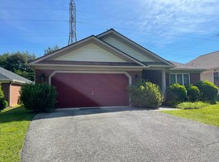 4505 Colonial Place Dr, Roanoke, VA