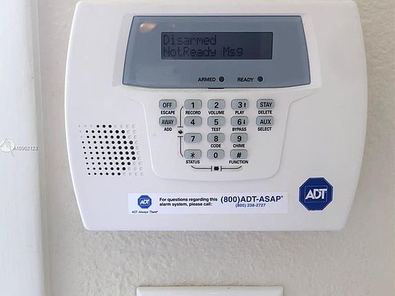 4th image of 4106 NW 88th Ave APT 1