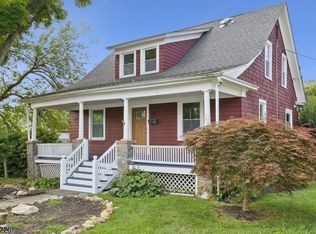 702 Washington St, Hackettstown, NJ 07840