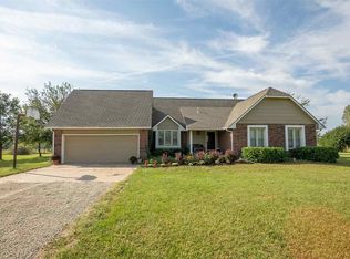 11659 S 40th St, Towanda, KS 67144