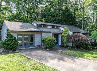 301 Ashebrook Dr, Raleigh, NC 27609