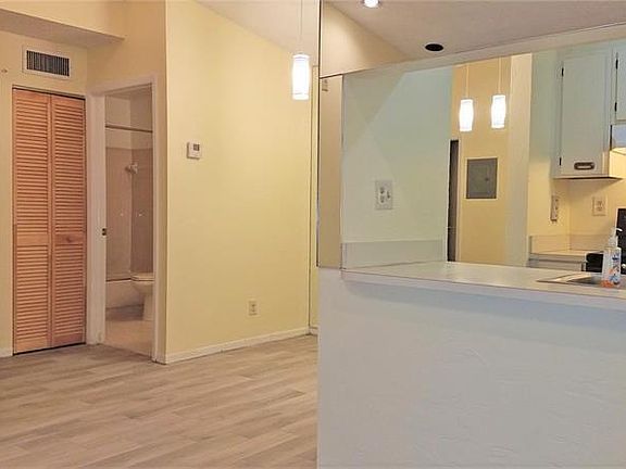 5th image of 9466 Boca Cove Cir APT 310