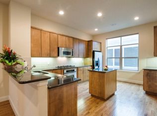 104 Alread Ct, Fort Worth, TX 76102