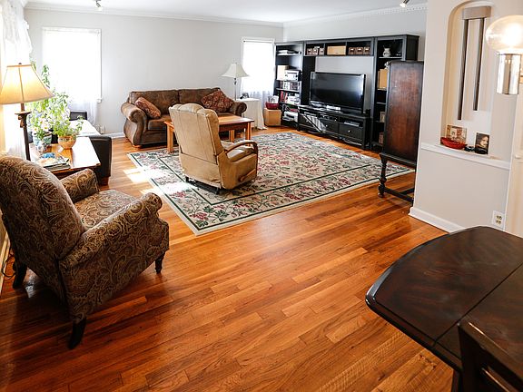 5th image of 405 Beach 128th Street