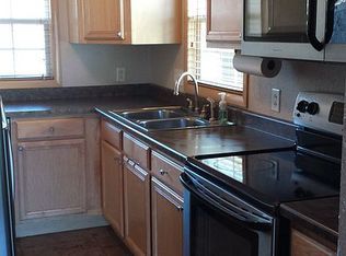 1624 9th St NW, Cedar Rapids, IA 52405