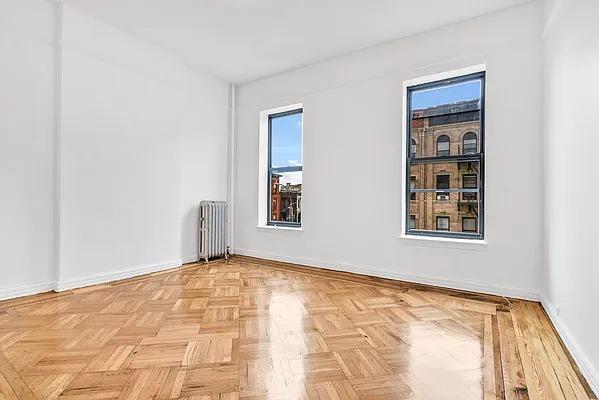 Rented by Brownstone Property Group | media 33