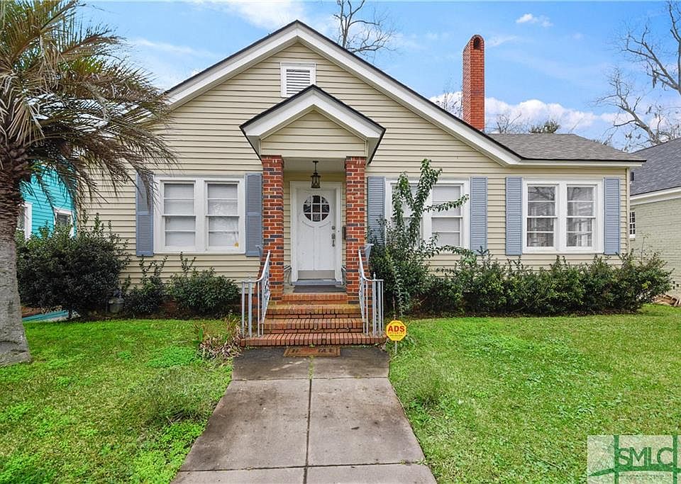 1st image of 1019 Maupas Ave