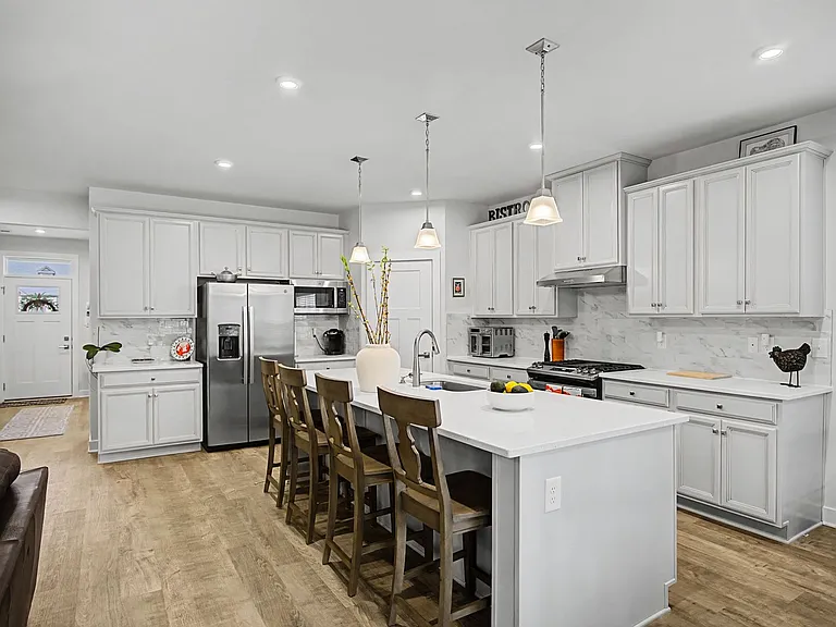 18307 Sagamore Dr — Photo 13