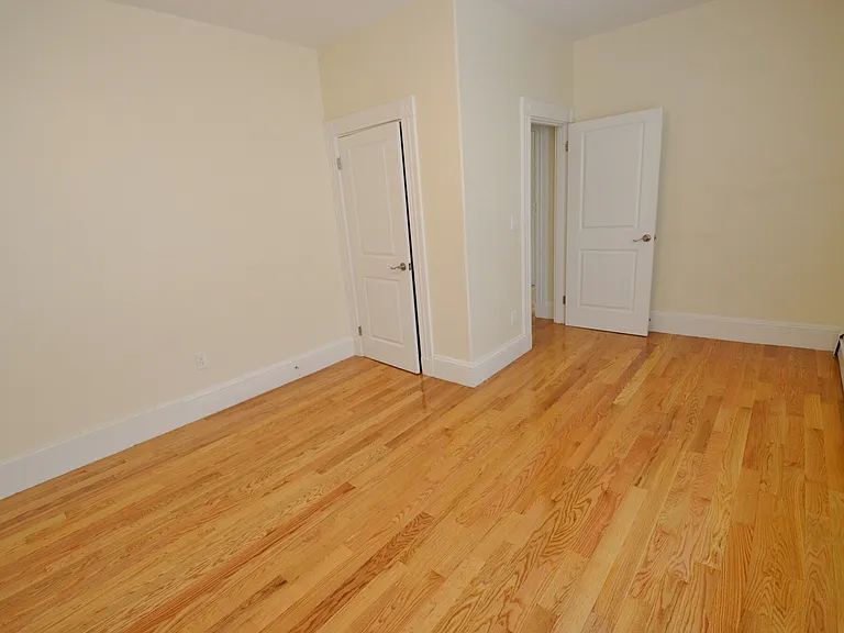 35 Brookline St #15 — Photo 2