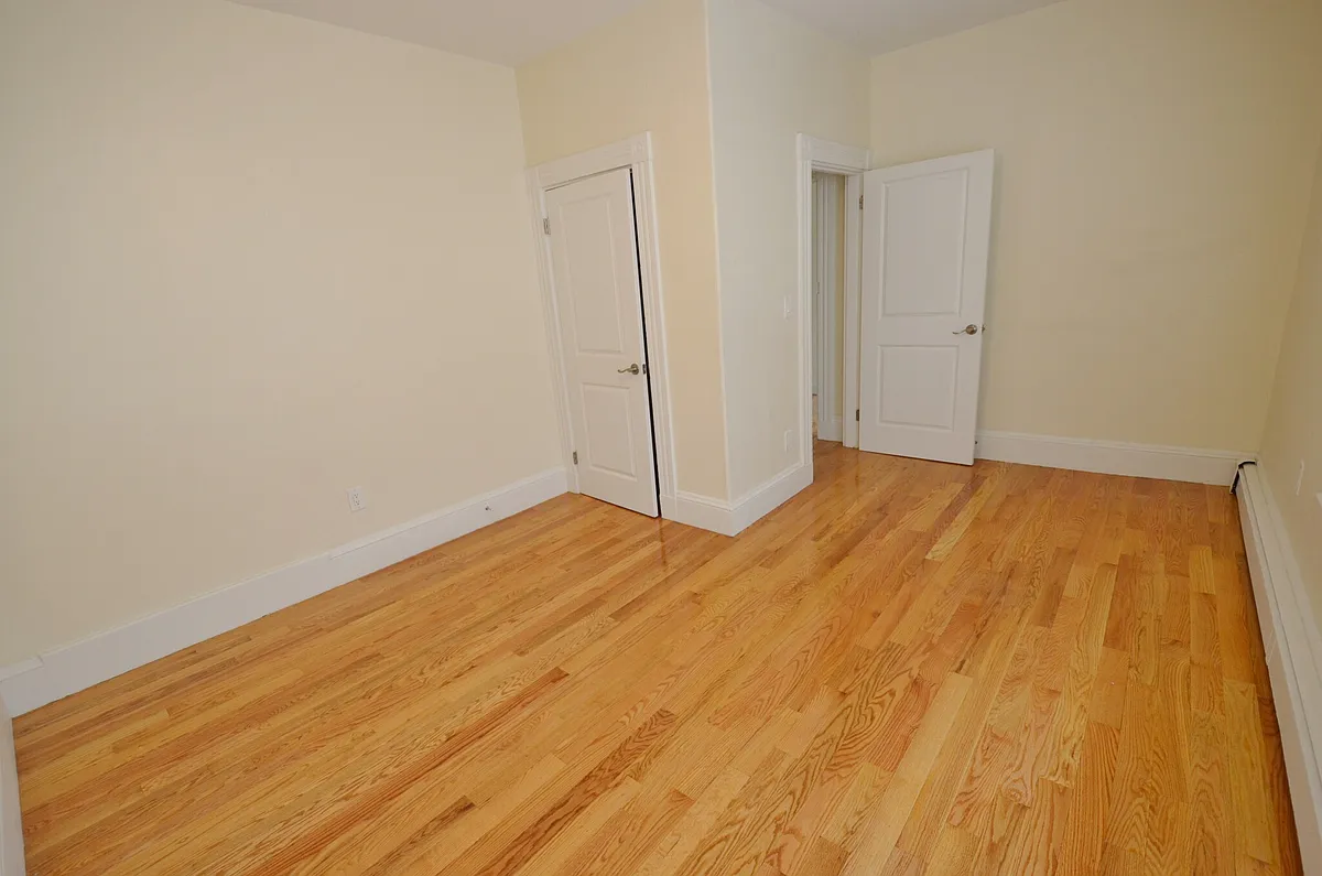 Building Photo - 35 Brookline St #15