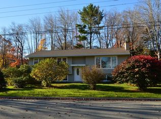 30 Regent St, Bridgewater, NS B4V1K6