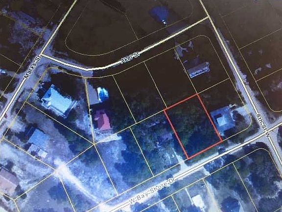 2nd image of 809 W Bayshore Dr