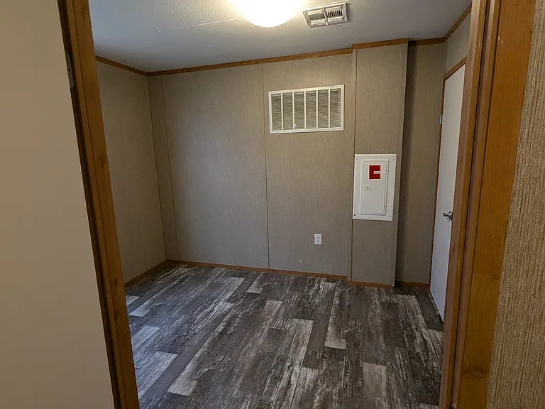 11114 SW Crenshaw Ave — Photo 14