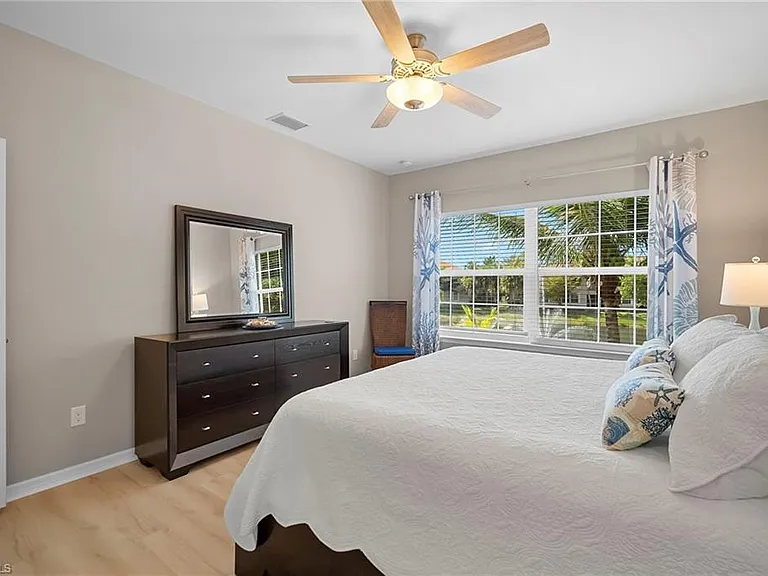 23520 Alamanda Dr #202 — Photo 22