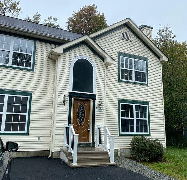 9472 Juniper Dr — Photo 1