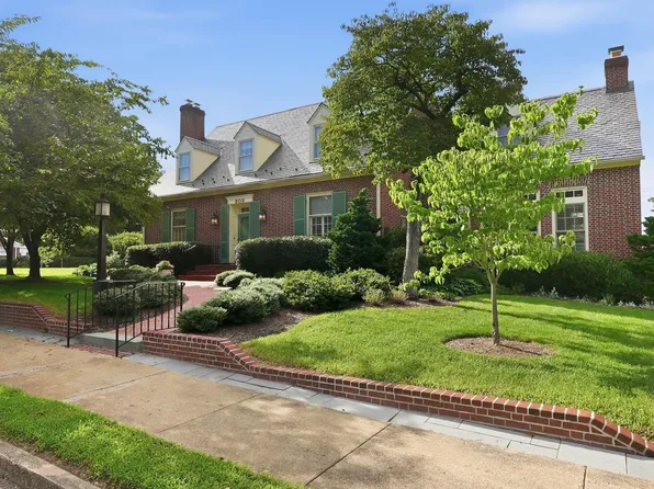 809 Cornell St, Fredericksburg, VA 22401