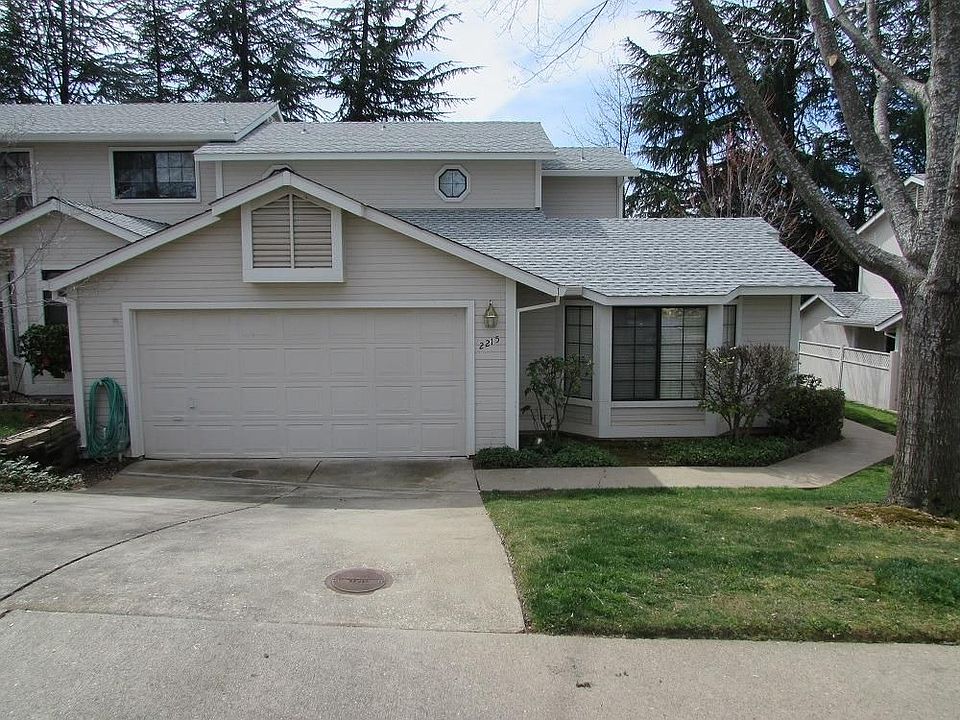 1st image of 2215 Country Villa Ct