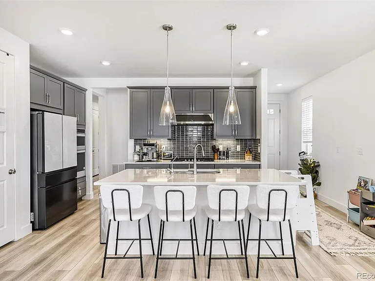 17883 W 93rd Pl — Photo 9