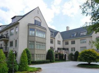 1 Brookhaven Dr UNIT 203, Atlanta, GA 30319