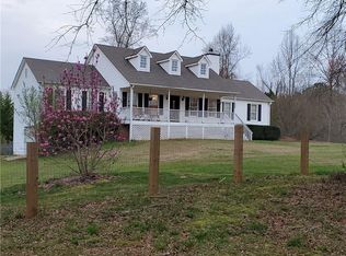 1185 Puckett Rd, Waleska, GA 30183