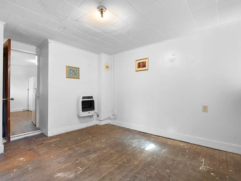 48 Anderson St #2 — Photo 10