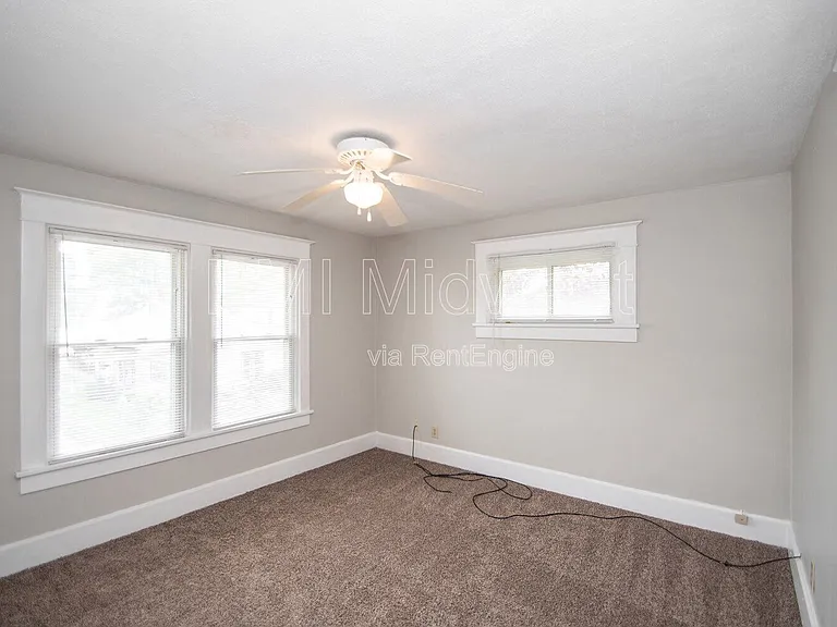 1541 E Ohio St — Photo 24