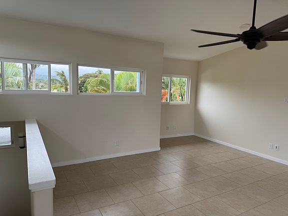 3rd image of 172 Alala Rd #A