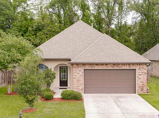 12216 Grand Wood Ave, Gonzales, LA 70737