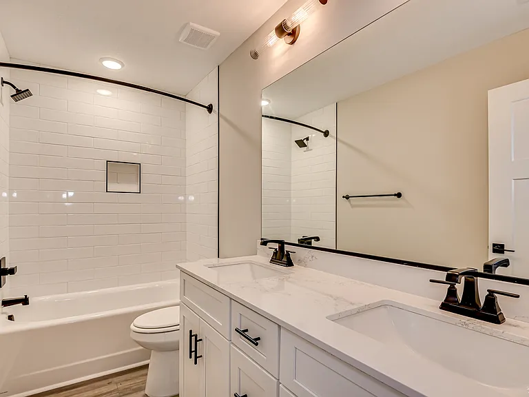 Upstairs hallway bathroom
