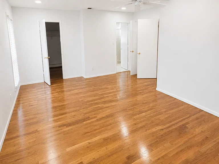 38 Valley Ln E #1 — Photo 8