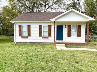 1913 Timberline Cir, Oak Grove, KY 42262