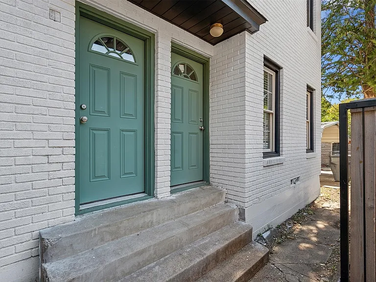 6132 Victor St — Photo 26