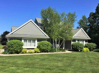 2280 Pinecrest St, Harbor Springs, MI 49740