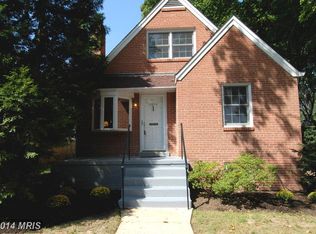 2404 S Inge St, Arlington, VA 22202