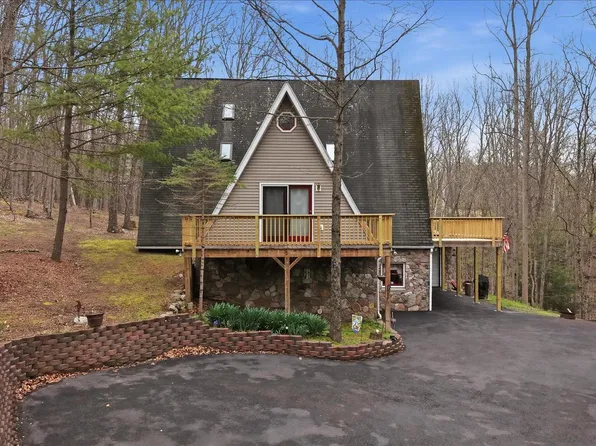 154 Spook Hollow Rd, Berkeley Springs, WV 25411