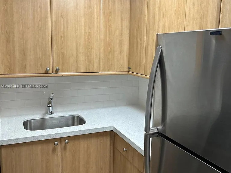2920 SW 28th Ter #202 — Photo 22