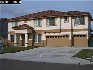22 Connie Ct photo 1