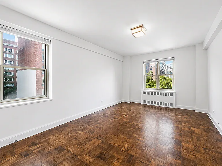 40 Park Ave #9H — Photo 5